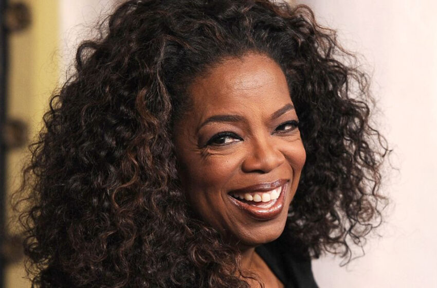  “¿Eres realmente tú?”: Los fanáticos no pueden reconocer a Oprah Winfrey, de 69 años, en vestido ajustado después de su pérdida de peso.