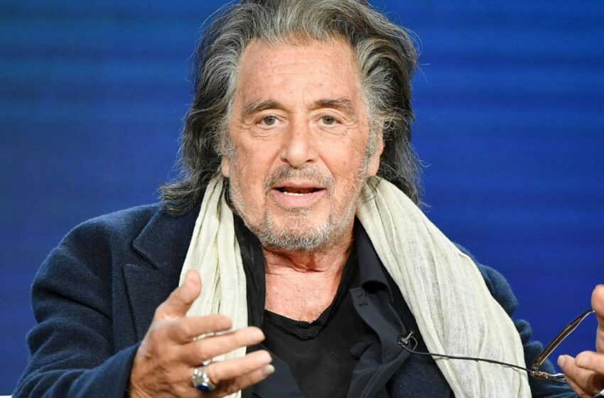  La hija gemela de Al Pacino, Olivia, es la “más bonita” mientras posa para una sesión de fotos con temática de terror.