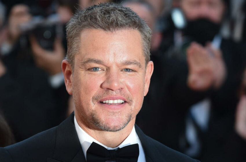  Matt Damon, de 53 años, sale con una cabeza llena de cabello gris: ‘Todavía guapo’.