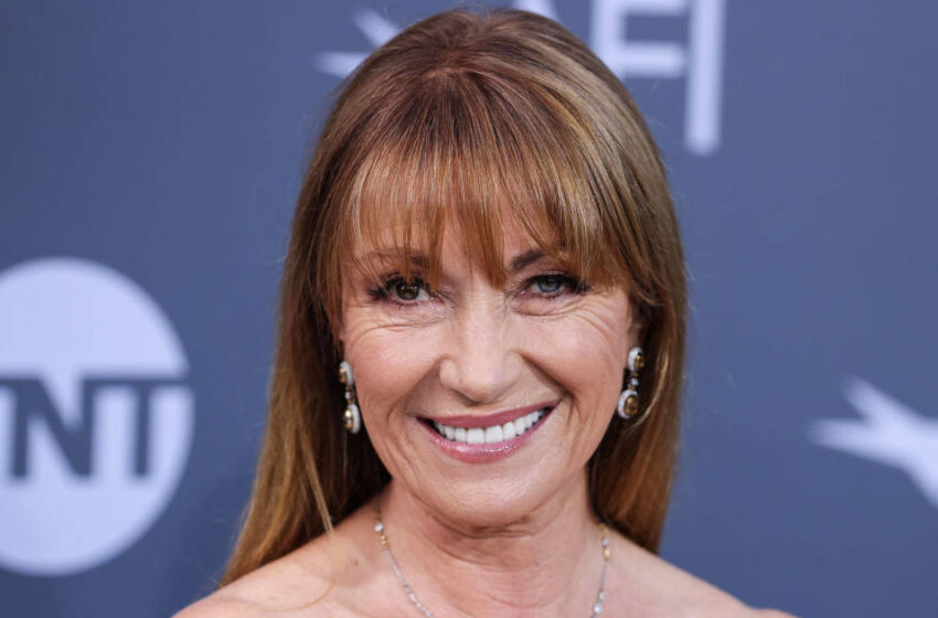  Jane Seymour ‘Casi Muere’ Teniendo Gemelos — Fotos de los Niños Pelirrojos que Ahora Sobrepasan a Mamá.