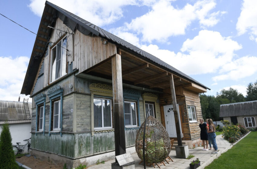  La casa de campo estuvo sin dueño durante 18 años, pero luego la transformaron