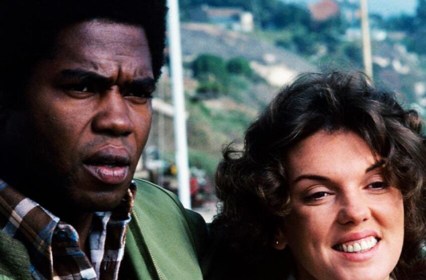  Georg Stanford Brown y Tyne Daly criaron a 3 hijos a pesar de las críticas raciales: fotos de sus hijas