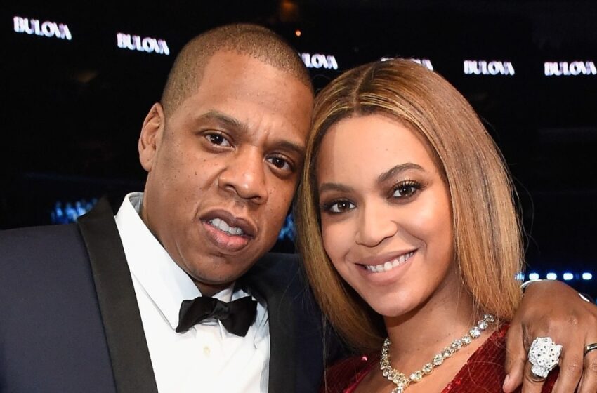  “Padre e hija son como dos gotas de agua”: ¡La hija de 6 años de Beyoncé y Jay-Z, raramente vista, fue captada por los fotógrafos!