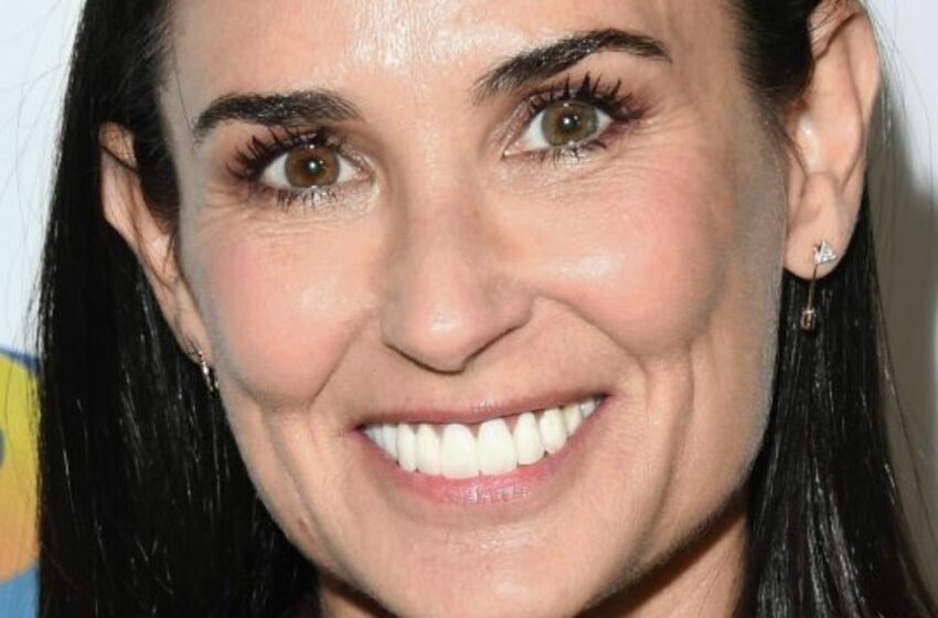  “La belleza ya no es la misma”: Los paparazzi capturaron a Demi Moore de 61 años de vacaciones