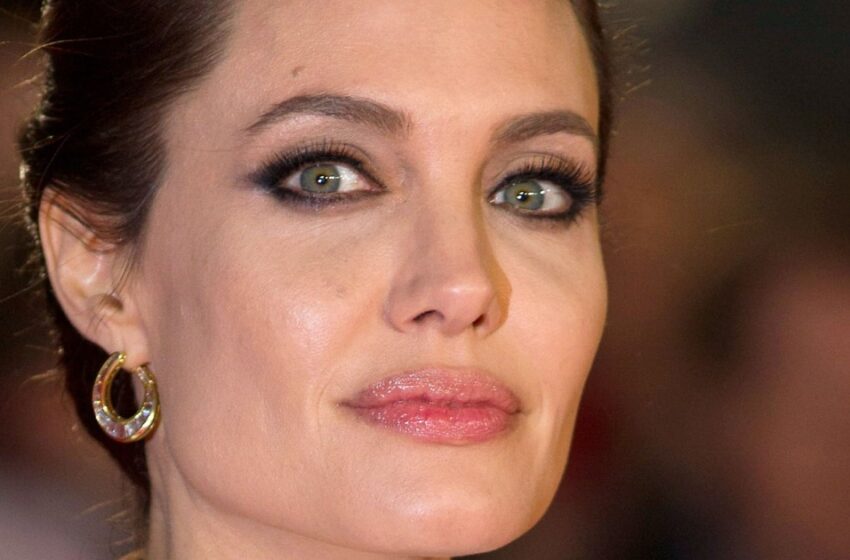 “Nuevo color de cabello y apariencia radiante”: ¡Angelina Jolie de 48 años fue captada por los paparazzi!