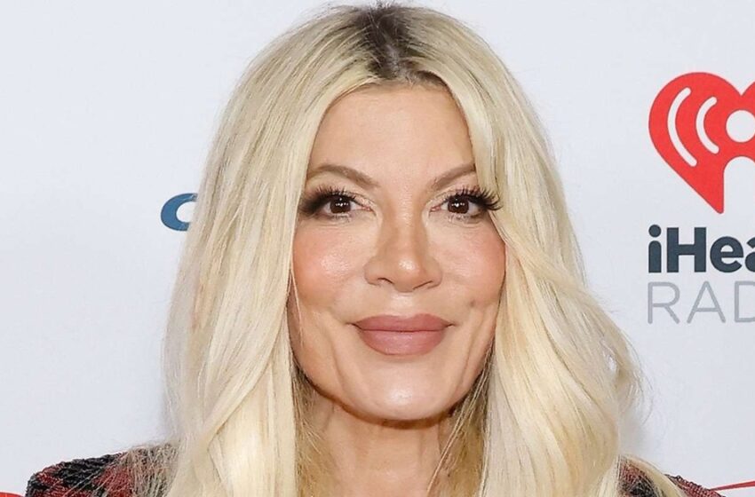 “Por primera vez en mucho tiempo”: Tori Spelling, de 50 años, fue vista en público por primera vez después de su divorcio
