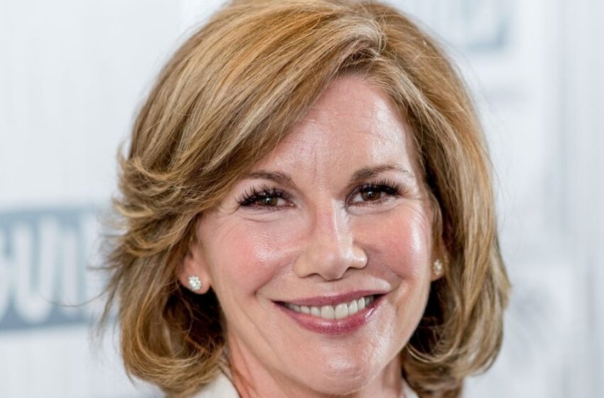 “Los fans rezan por una pronta recuperación de la estrella”: Melissa Gilbert, de 59 años, se sometió a múltiples cirugías de columna vertebral