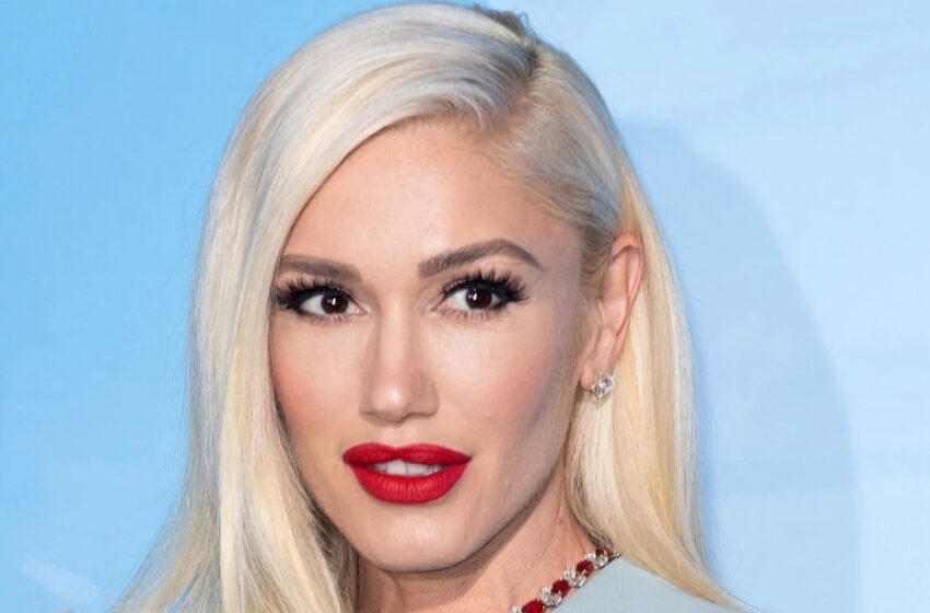 “Ha ereditato l’aspetto e il disordine della madre”: ¿Cómo ha cambiado el hijo de 17 años de Gwen Stefani a lo largo de los años?