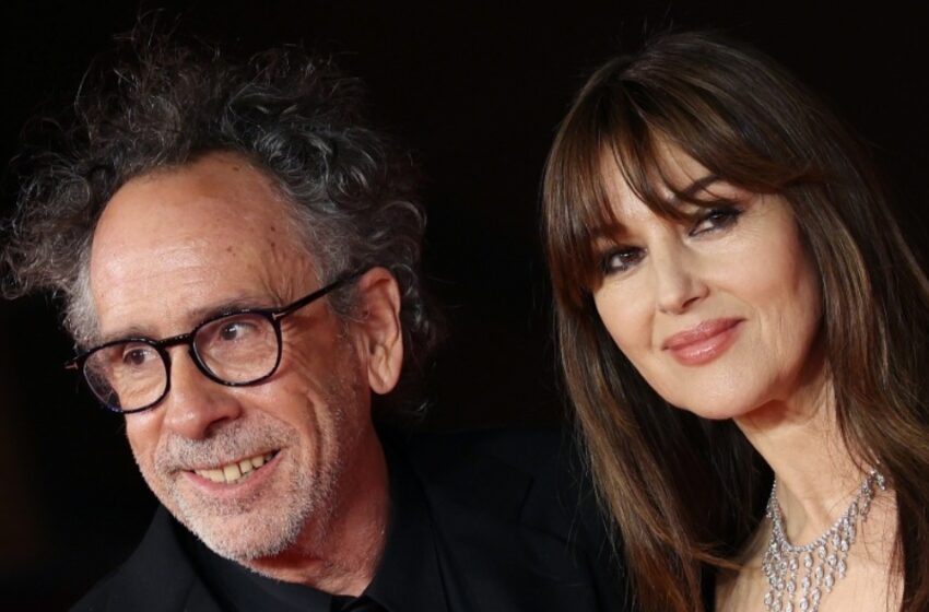  “¡Monica se casa!”: ¡Tim Burton y Bellucci con un anillo en su dedo fueron filmados secretamente en una cita!