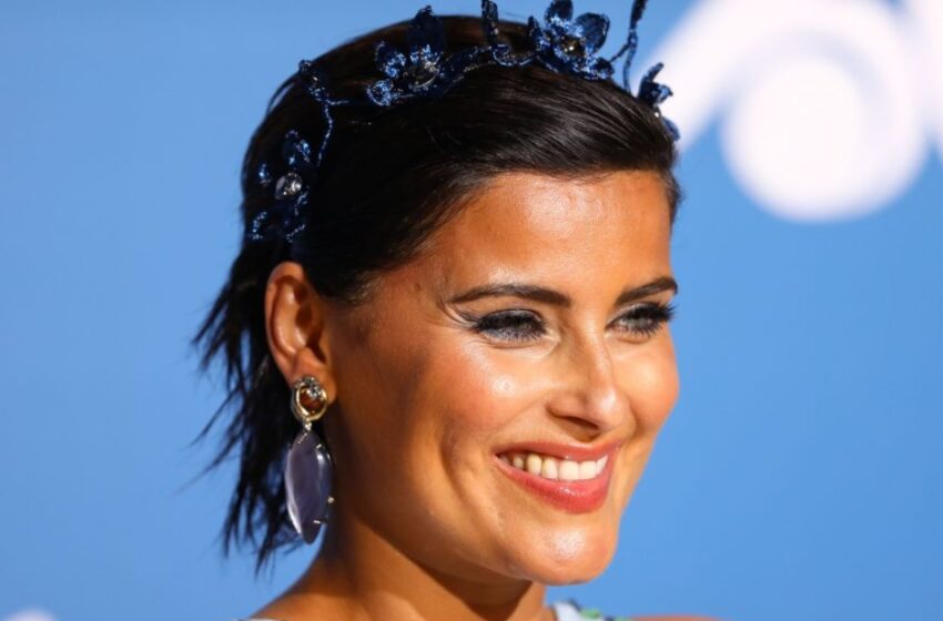 “Qué Curvas Tan Sensuales”: La Rellenita Nelly Furtado No Tiene Vergüenza De Mostrar Sus Curvas En el Escenario!