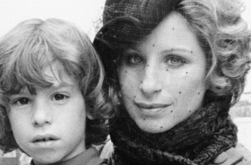 “Abandonó a su hijo y olvidó su existencia”: La historia de la maternidad fallida de Barbra Streisand.