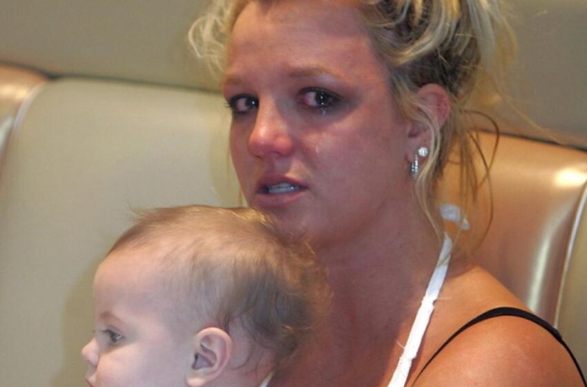 ““Son Como Dos Gotas de Agua Como Su Madre Estrella, Pero La Odian”: ¿Qué Tipo de Relación Tiene Britney Spears con Sus Dos Guapos Hijos Adultos?”