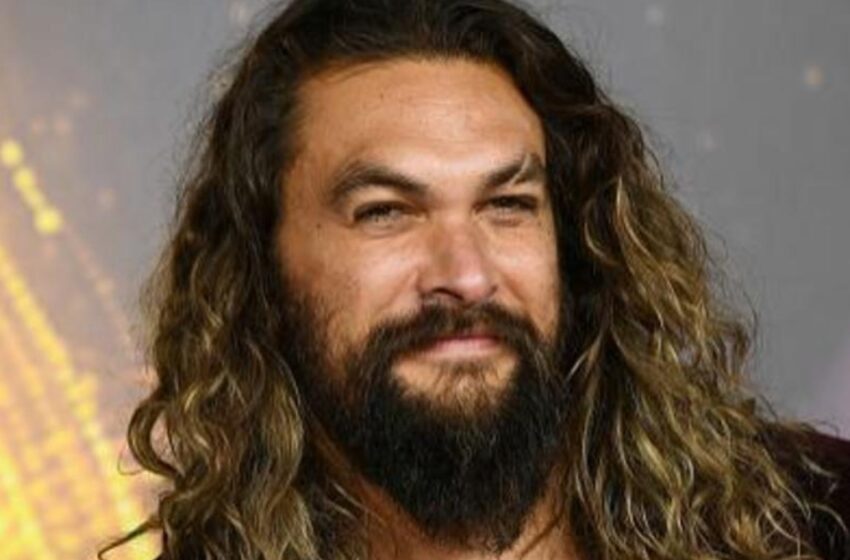 “Caliente y Delgada – Esta Chica es Simplemente Impresionante”: ¡10 Fotos de la Nueva Novia de Jason Momoa!