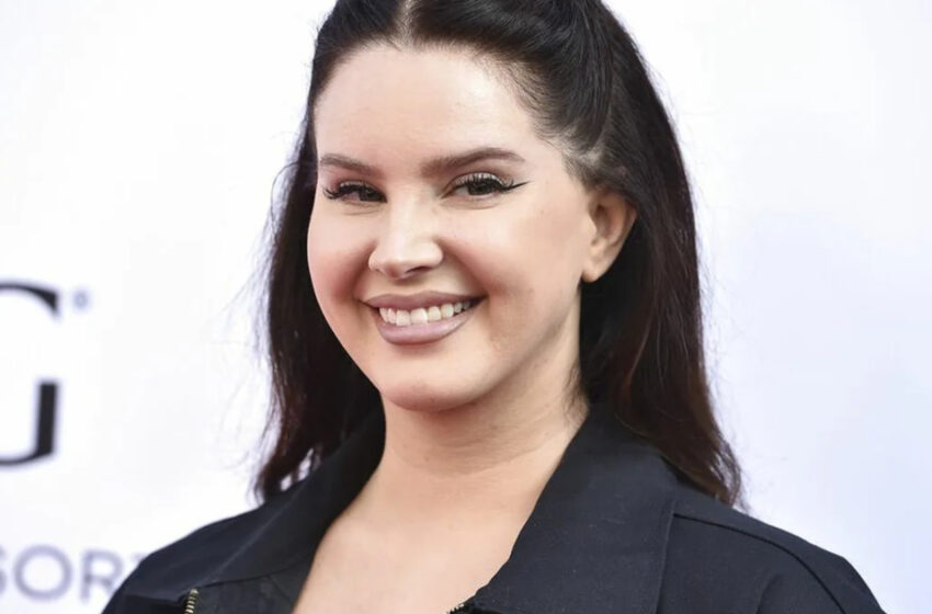 “Parece que tiene 10 años menos. Lana Del Rey sorprende a sus fans con una pérdida de peso extrema”