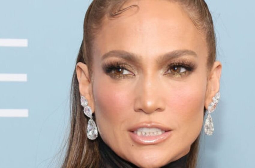“¡Sin Botox ni otras intervenciones cosméticas nunca!” Jennifer Lopez compartió el principal secreto de su aspecto juvenil.