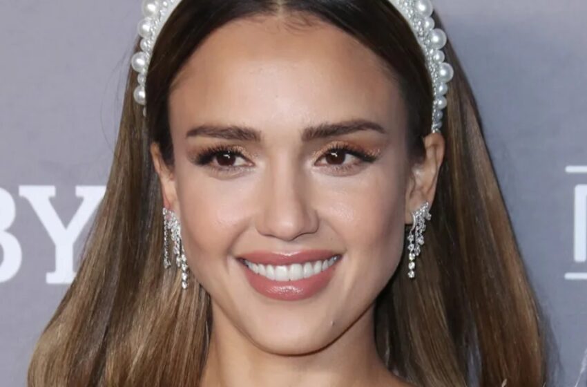 “No puedo contener las lágrimas. Has crecido demasiado rápido”: Jessica Alba mostró a su hija en su cumpleaños número 16.