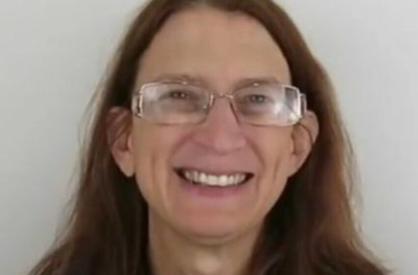 “Tan elegante como estiloso”: ¡Un famoso estilista mostró cómo debería lucir una mujer mayor de 50 años!
