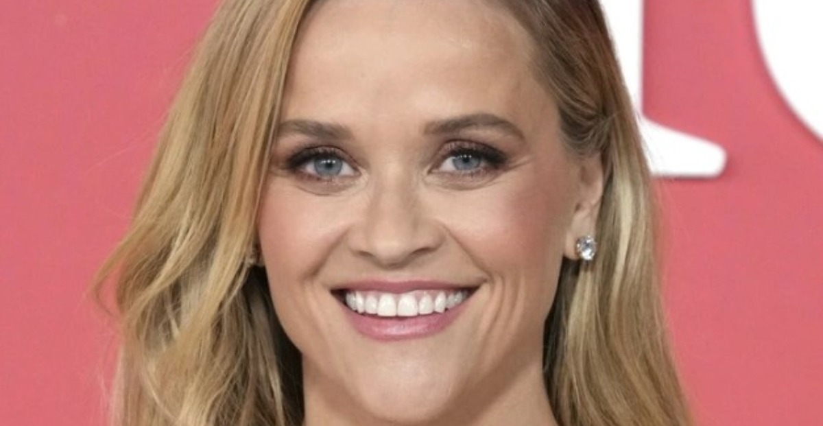 Reese Witherspoon Lució un Traje de Baño Negro Picante en Vacaciones, Revelando un Detalle Sorprendente: ¡Solo Algunos Lo Notaron!
