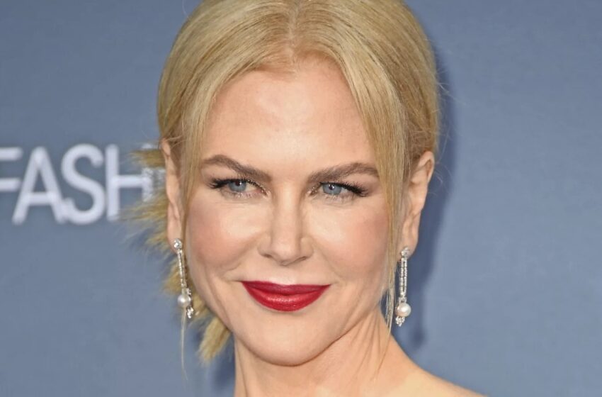 “Apareció en público después de un nuevo lifting facial”: ¡Nicole Kidman sorprendió a sus fans con su look rejuvenecido en un atuendo nude!
