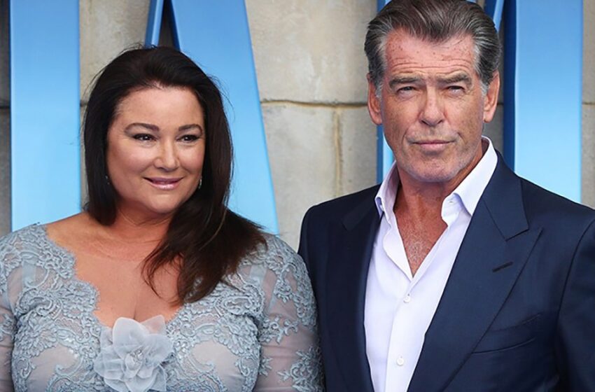 “Para mí, ella es perfecta.” Los paparazzi captaron a la esposa de Brosnan, de 100 kg, en un body durante sus vacaciones.