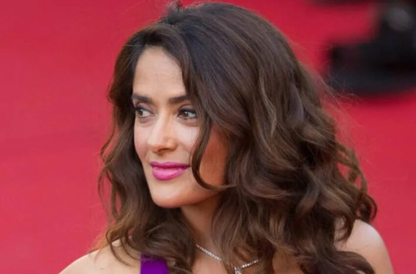 ¡Salma Hayek, de 57 años, Sorprendió a los Fans en un Evento Reciente: ¡Un Detalle Particular Llamó la Atención de Todos!