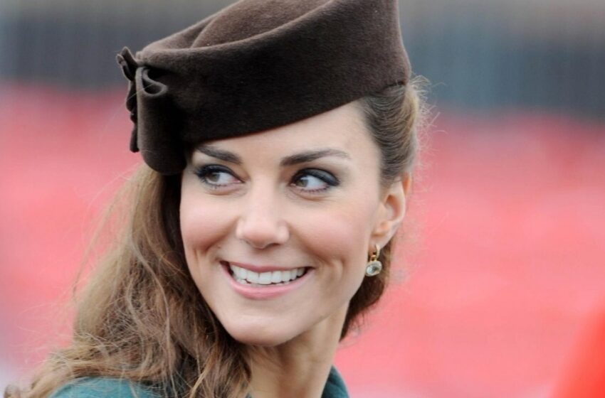 “Parecía una estrella de Hollywood”: ¿Cómo era el segundo vestido de novia de Kate Middleton?