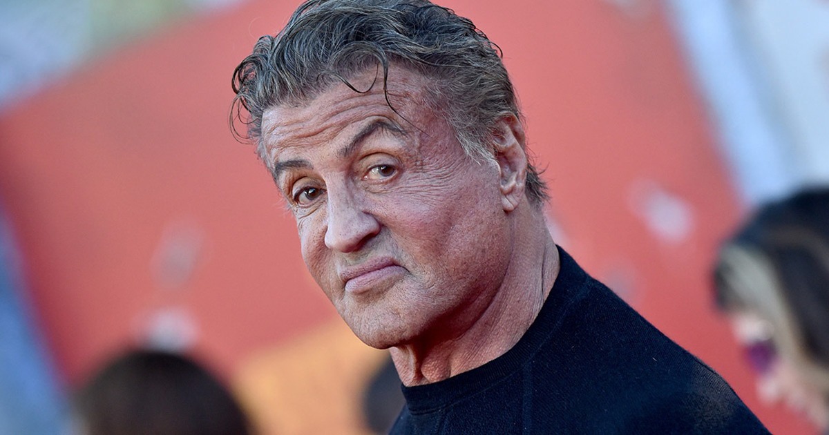 “¡26 años juntos!”: ¡Stallone, de 77 años, y su joven esposa fueron capturados en la piscina!