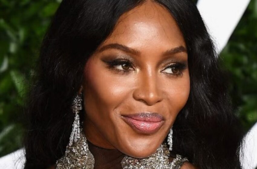 “Nuevo Corte de Cabello y Estilo Elegante”: ¡Naomi Campbell se Convirtió en la Gran Estrella del Número Especial de Harper’s BAZAAR!