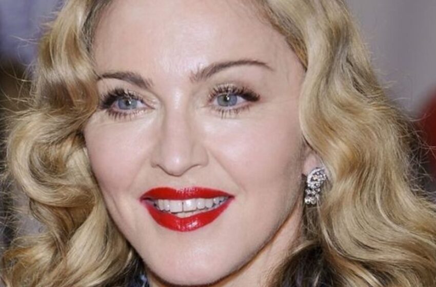 Madonna compartió una foto rara con todos sus hijos para celebrar su cumpleaños número 66: “Una elegante celebración italiana rodeada de lujo y familia.”