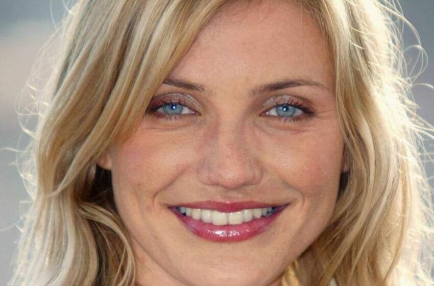  Cameron Diaz, de 51 años, Vista en un Paseo con su Hijo Recién Nacido