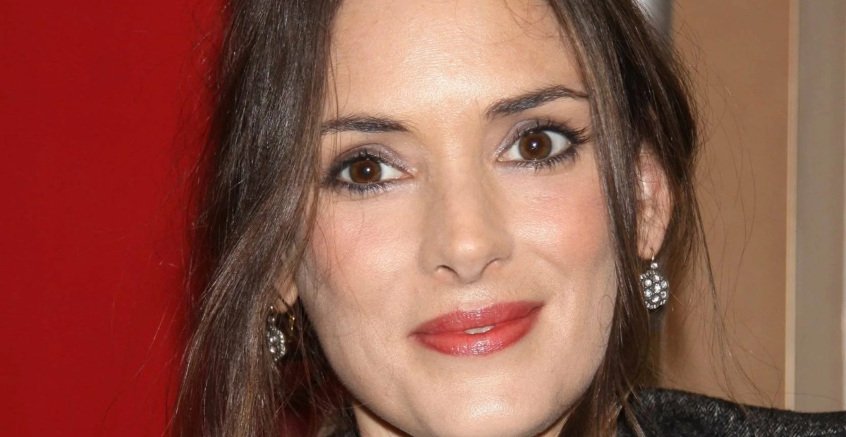 Winona Ryder Apareció en Público con Su Novio por Primera Vez en Mucho Tiempo: ¡Imágenes Raras de la Pareja de Estrellas!