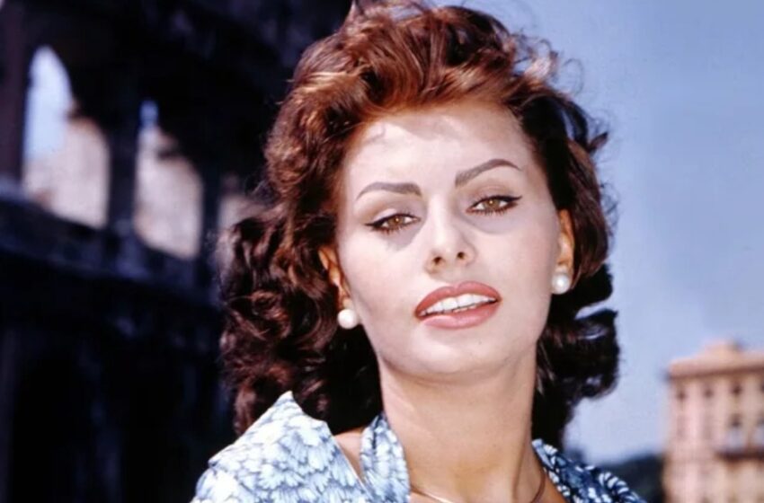  “Similitud Increíble”: ¡La Nieta de Sophia Loren Heredó el Carisma y la Belleza de Su Abuela!