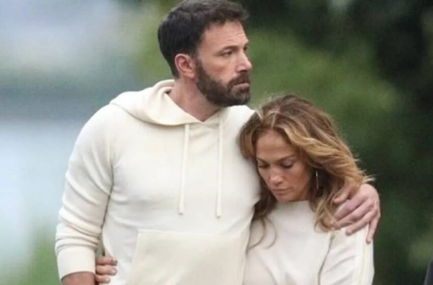  “Secándose las lágrimas y abrazándose”: ¡Affleck y Lopez fueron vistos en una cita emocional!