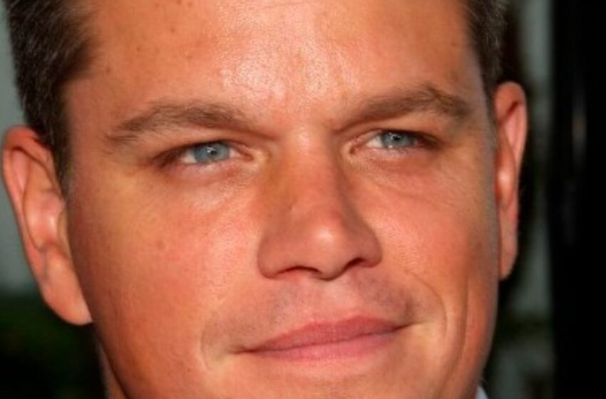  “La transformación de Matt Damon en un ‘zorro plateado’: los fans reaccionan a su nuevo look—¿Cómo luce ahora?