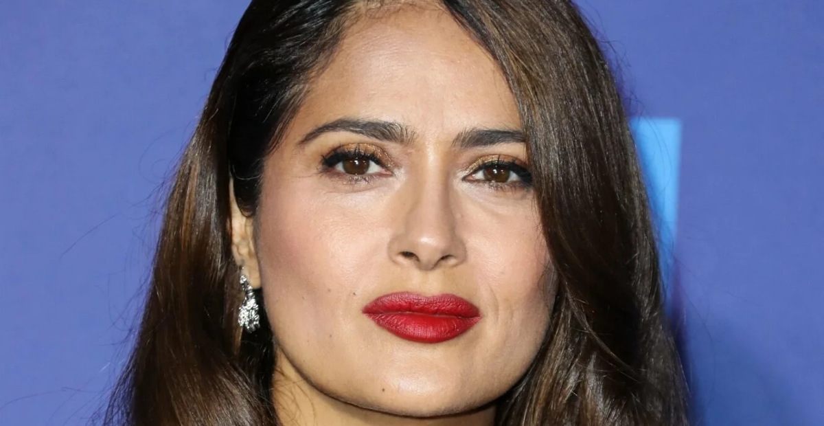 “Salma Hayek Pensó Que No Podía Tener Un Bebé Hasta Que Dio A Luz A Los 41 Años”: Los Fans Están Divididos Tras Ver A Su Hija, Ahora De 16 Años— ¿Cómo Se Ve Ahora?