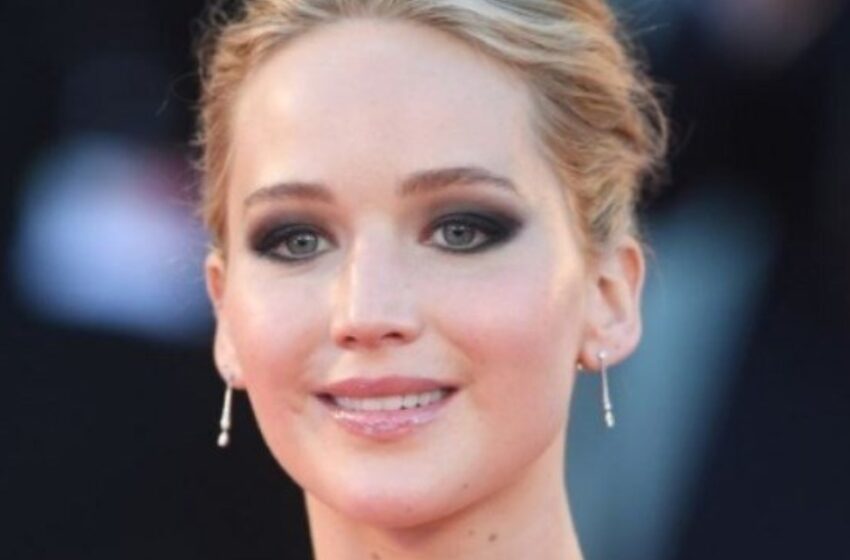  La apariencia alterada de Jennifer Lawrence: ¡ha tenido una intervención estética y ahora se ve tan diferente, aunque lo niega!