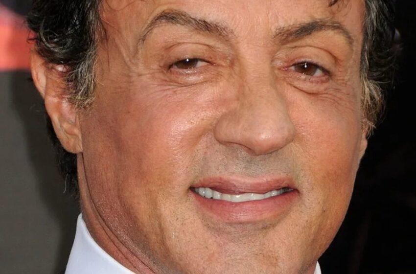  ¡La exesposa de Stallone acaba de celebrar su 60 cumpleaños!: ¿Cómo luce ahora?