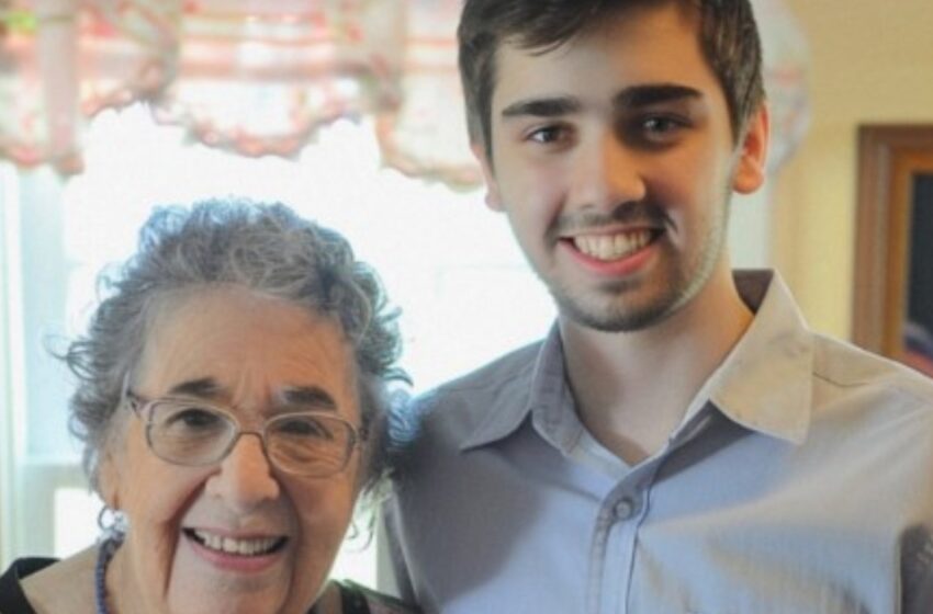  ¡Mi Novio Almuerza en Secreto con Mi Abuela Todos los Jueves — No Puedo Dejar de Llorar al Saber el Motivo!