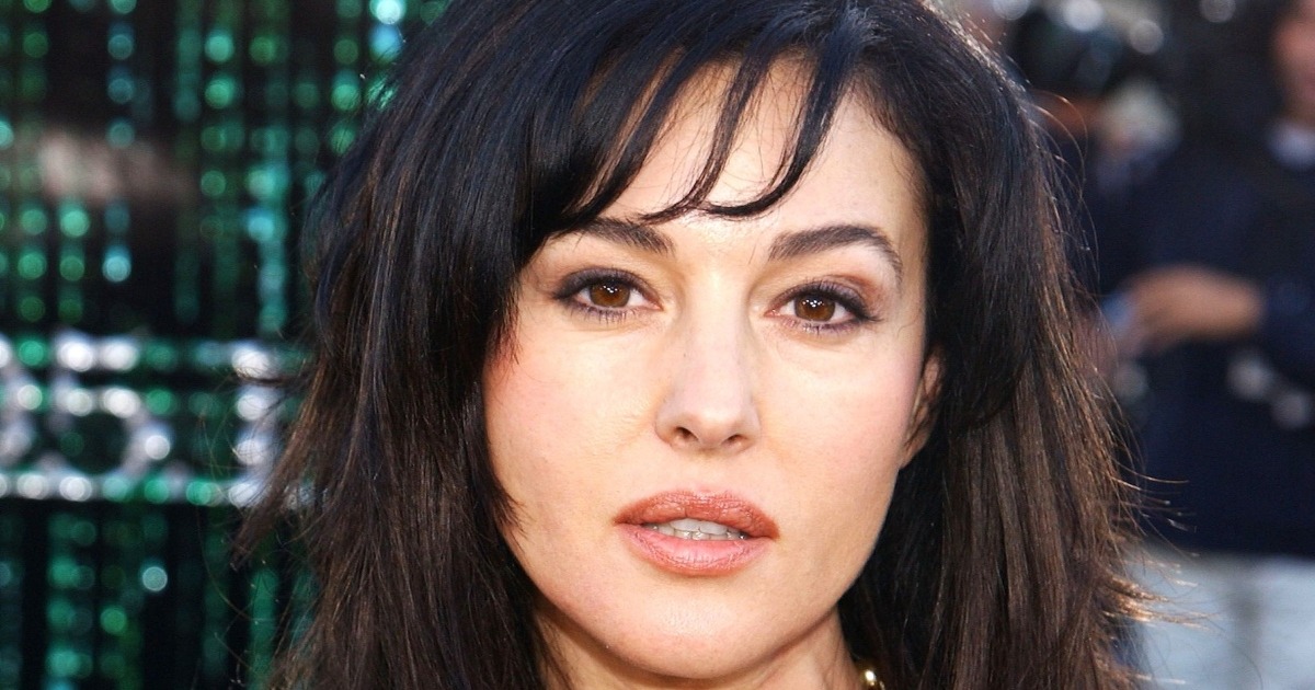 “Incluso las divas envejecen”: Los fans se sienten tristes por las nuevas fotos sin filtros de la actriz de 60 años, Bellucci.