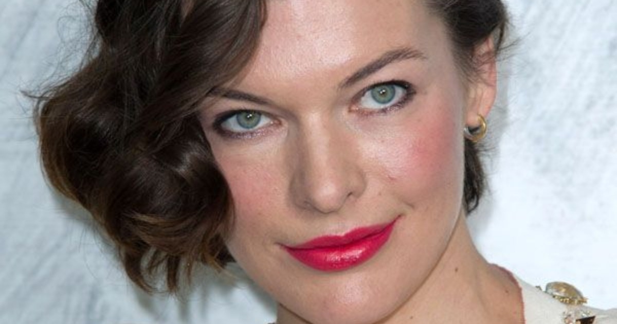 La estrella de Hollywood Jovovich mostró cómo luce su madre de 74 años, una ex actriz, ahora: “Son como dos gotas de agua”.