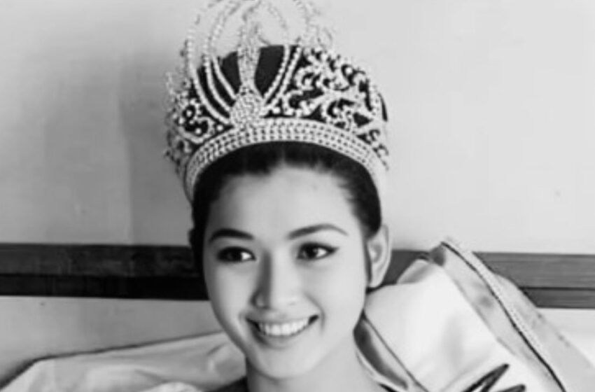  “Primera Miss Universo de Tailandia a los 18 años”: ¿Cómo luce Apasra Hongsakula ahora a los 77?