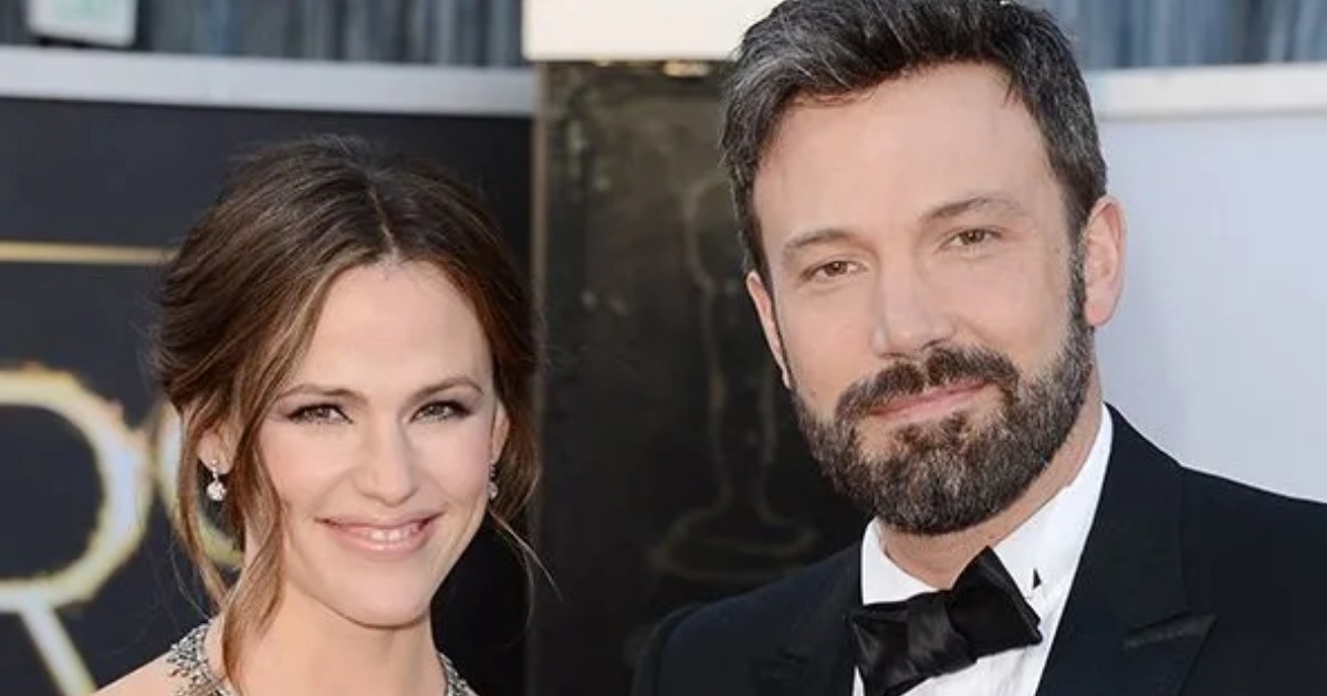 Los fans llaman al hijo de 12 años de Ben Affleck y Jennifer Garner “el niño estrella más guapo”: ¿Cómo se ve?