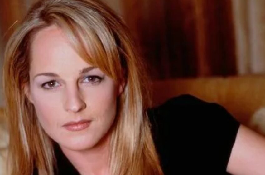  ¡Helen Hunt, de 60 años, deja a sus fans sin palabras con su deslumbrante apariencia y labios atrevidos! ¿Cómo lucía?