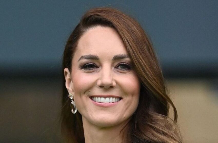  Los fanáticos están preocupados al ver a la Princesa Catherine lucir “cansada” y “agotada” durante una rara aparición pública: ¿cómo se ve?