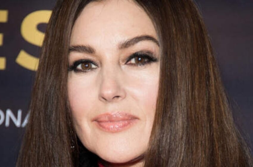  “Criticada por subir de peso y lucir más vieja, pero encontró un nuevo amor”: ¡Las últimas fotos de Monica Bellucci con su amado generan reacciones!