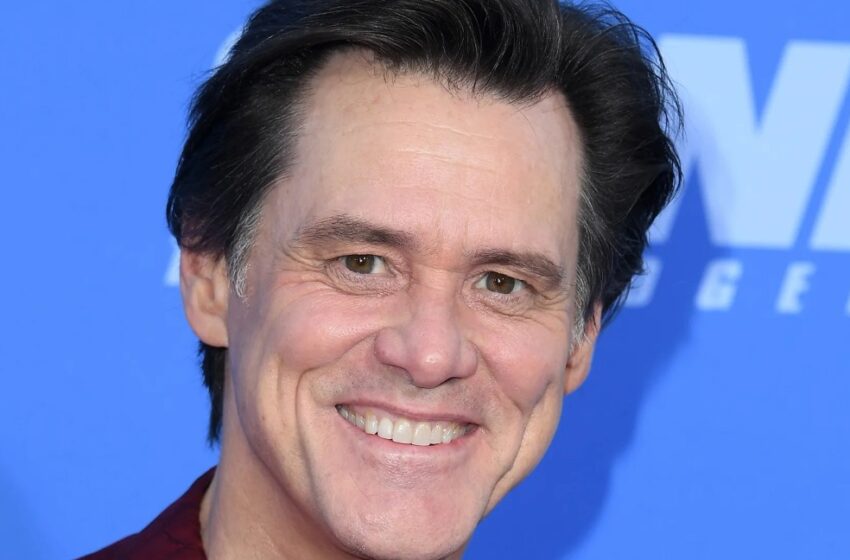  “¡Gran Piel y Aspecto Juvenil!” Jim Carrey, de 62 años, Deja Boquiabiertos a Sus Fans Con Su Apariencia en el Estreno de la Película!