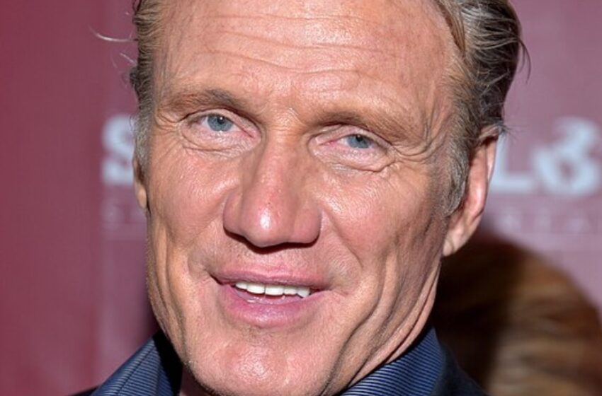  “Es lo suficientemente joven como para ser tu nieta”: ¡Dolph Lundgren, de 67 años, y su joven esposa generan reacciones con fotos en la playa!