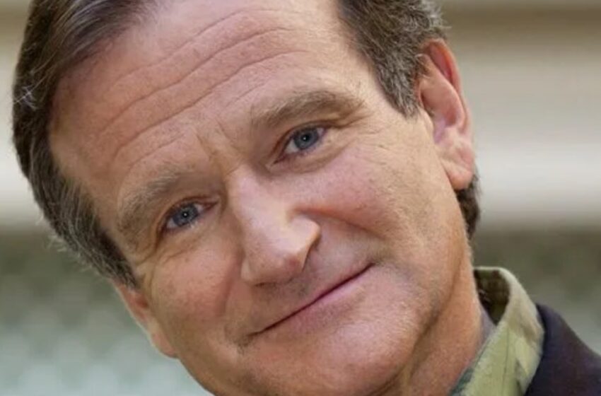  “No Solo Heredó Los Rasgos de Su Padre Estrella, Sino También Su Talento Actoral”: ¡Fotos de la Hija de Robin Williams!