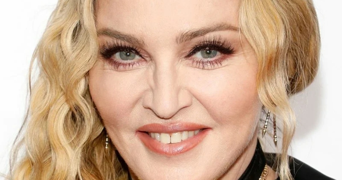 Madonna publicó la primera selfie de su padre, de 93 años, pero cometió un error al mencionar su edad: “La estrella tocó los corazones de todos”.