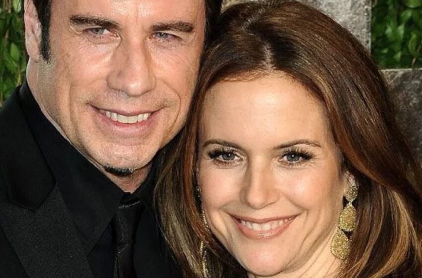  ¡El hijo de 14 años de John Travolta y Kelly Preston se parece al “doble” de su papá con su sonrisa inconfundible!